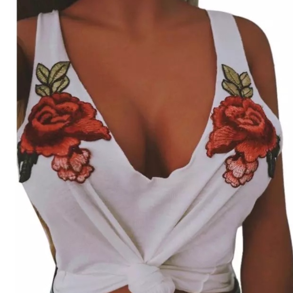 Flirty & Girly Embroided Tank! - Picture 7 of 8